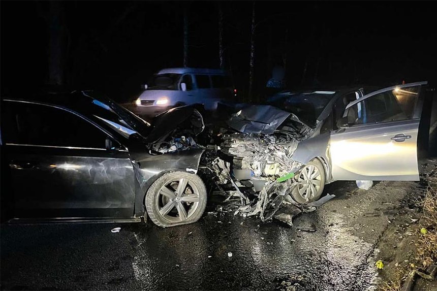 Новини Вінниці / Автотроща на Вінниччині: травми отримали дві жінки
