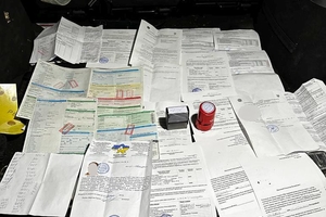 Новини Вінниці / На Вінниччині викрили схему продажу «гуманітарних» автівок на 1,5 млн грн