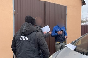 Новини Вінниці / На Вінниччині викрили схему продажу «гуманітарних» автівок на 1,5 млн грн