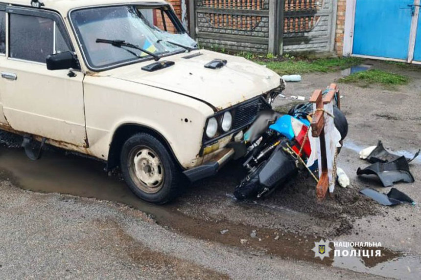 Новини Вінниці / На Вінниччині у ДТП потрапила пенсіонерка на електроскутері