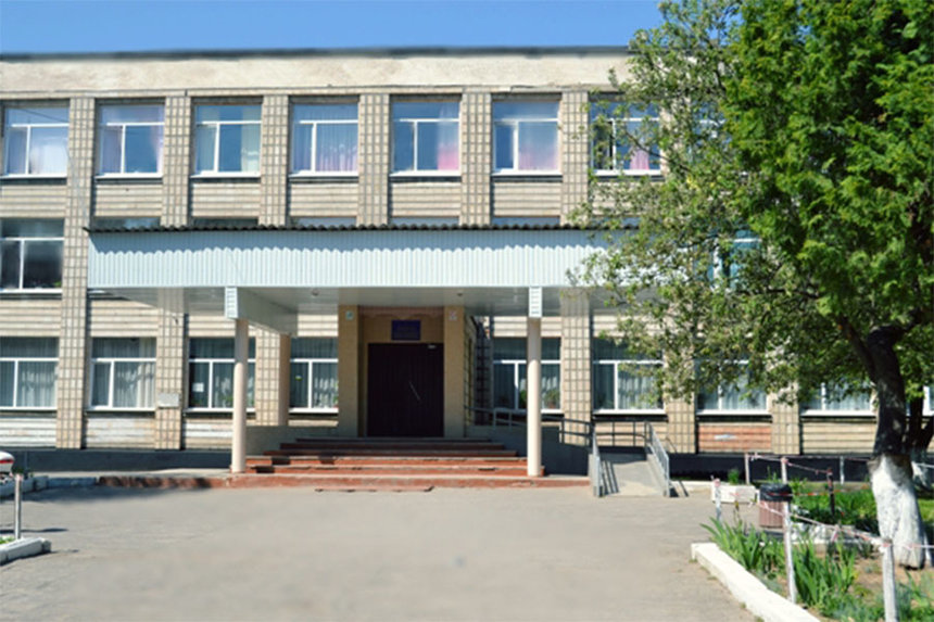 Новини Вінниці / У Вінниці батьки учнів 11-го ліцею через петицію хочуть створення укриття у закладі