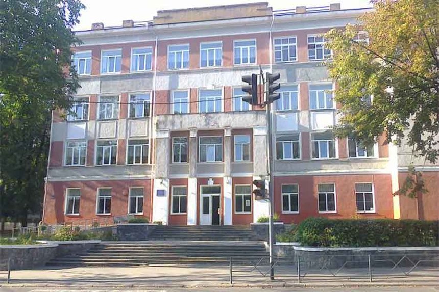 Новини Вінниці / У Вінниці питання щодо перейменування школи-ліцею ім. Менделєєва винесуть на сесію міськради