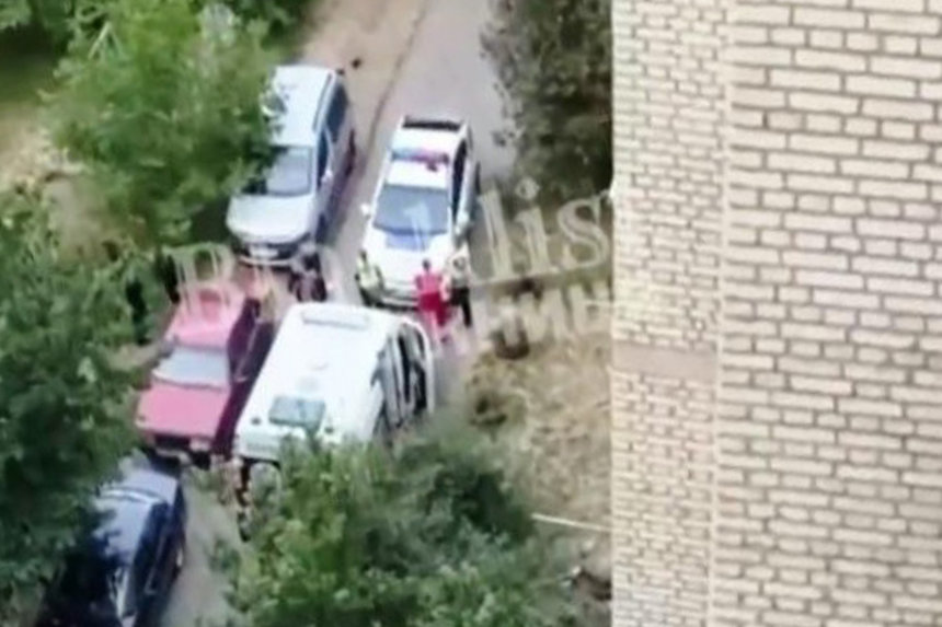 Новини Вінниці / У Вінниці знайшли мертвим пенсіонера. Слідство має підстави вважати, що чоловік випав з вікна