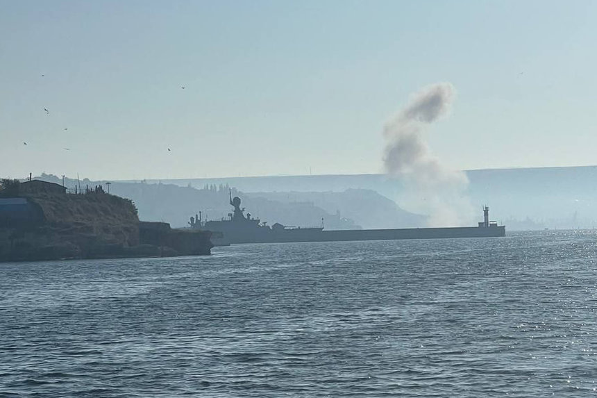 Новини Вінниці / Чергова «бавовна» у Севастополі: повідомляють про «приліт» на військовий об’єкт