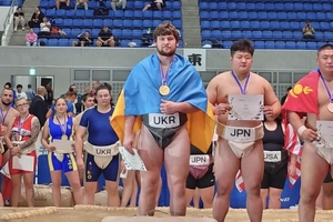 Новини Вінниці / Вінничанин Важа Даіаурі виборов золоту медаль на чемпіонаті світу з сумо