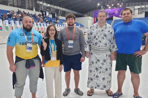 Новини Вінниці / Вінничанин Важа Даіаурі виборов золоту медаль на чемпіонаті світу з сумо
