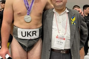 Новини Вінниці / Вінничанин Важа Даіаурі виборов золоту медаль на чемпіонаті світу з сумо