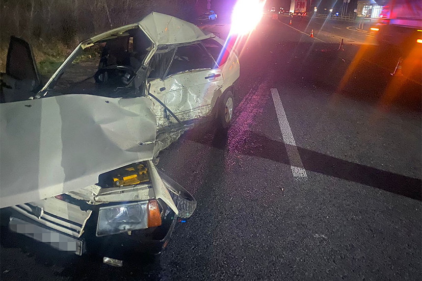 Новини Вінниці / Смертельна ДТП на Вінниччині: автомобілі зіткнулись поблизу АЗС