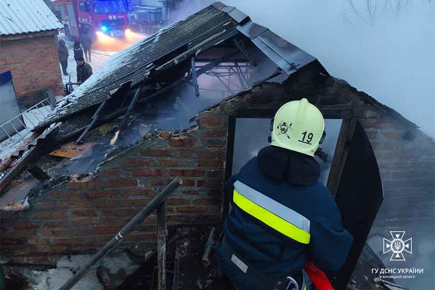 Новини Вінниці / На минулу добу на Вінниччині горіли три житлові будинки та два автомобілі