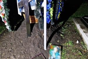 Новини Вінниці / На Вінниччині затримали раніше судимого чоловіка, який пошкодив могили воїнів