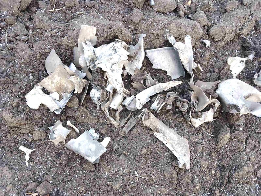 Новини Вінниці / Один з «Шахедів» під час нічної атаки збили на Вінниччині: уламки пошкодили житлові будинки