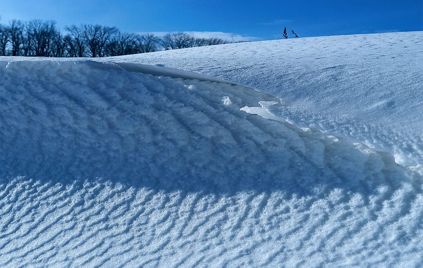 Новини Вінниці / На Вінниччині вітер створив Антарктиду у мініатюрі