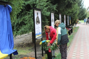 Новини Вінниці / На Вінниччині з'явилася ще одна Алея Слави на честь загиблих захисників