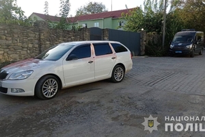 Новости Винницы и области / Поліція затримала 34-річного чоловіка, який наїхав на вінницького волонтера біля дитсадка / Інформаційний портал На Париже Новини Вінниці / Поліція затримала 34-річного чоловіка, який наїхав на вінницького волонтера біля дитсадка