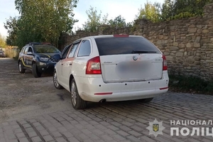 Новости Винницы и области / Поліція затримала 34-річного чоловіка, який наїхав на вінницького волонтера біля дитсадка / Інформаційний портал На Париже Новини Вінниці / Поліція затримала 34-річного чоловіка, який наїхав на вінницького волонтера біля дитсадка