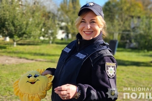 Новини Вінниці / Психологи та кінологи поліції Вінниччини продовжують підтримувати поранених, які проходять реабілітацію в закладах охорони здоров’я МВС