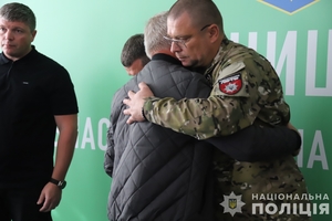 Новини Вінниці / У Вінниці родинам загиблих бійців ОШБ НПУ «Лють» вручили державні нагороди