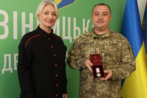 Новини Вінниці / У Вінниці вручили державні нагороди Захисникам