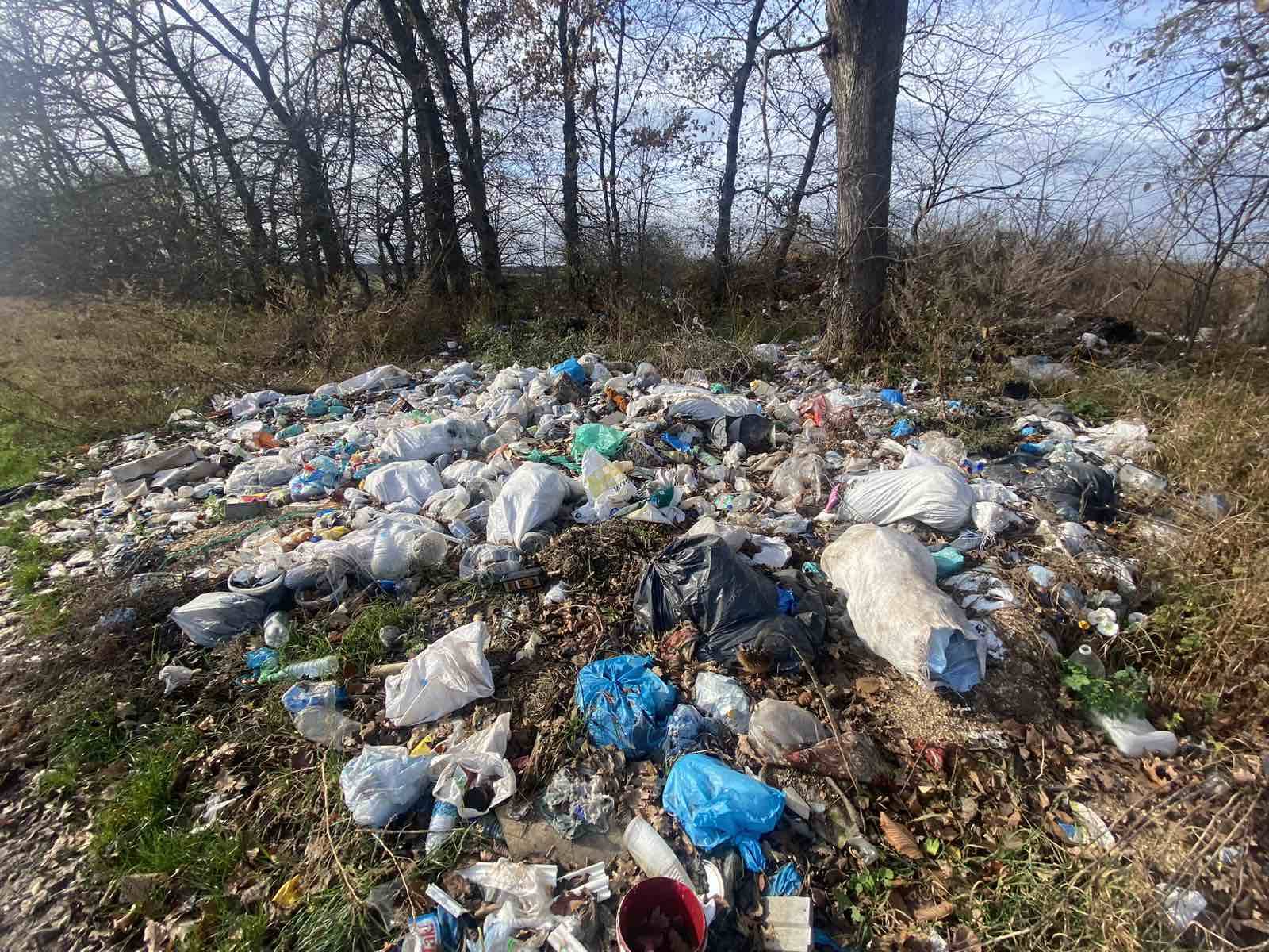 Новини Вінниці / У Вінницькій області виявили шість несанкціонованих сміттєзвалищ