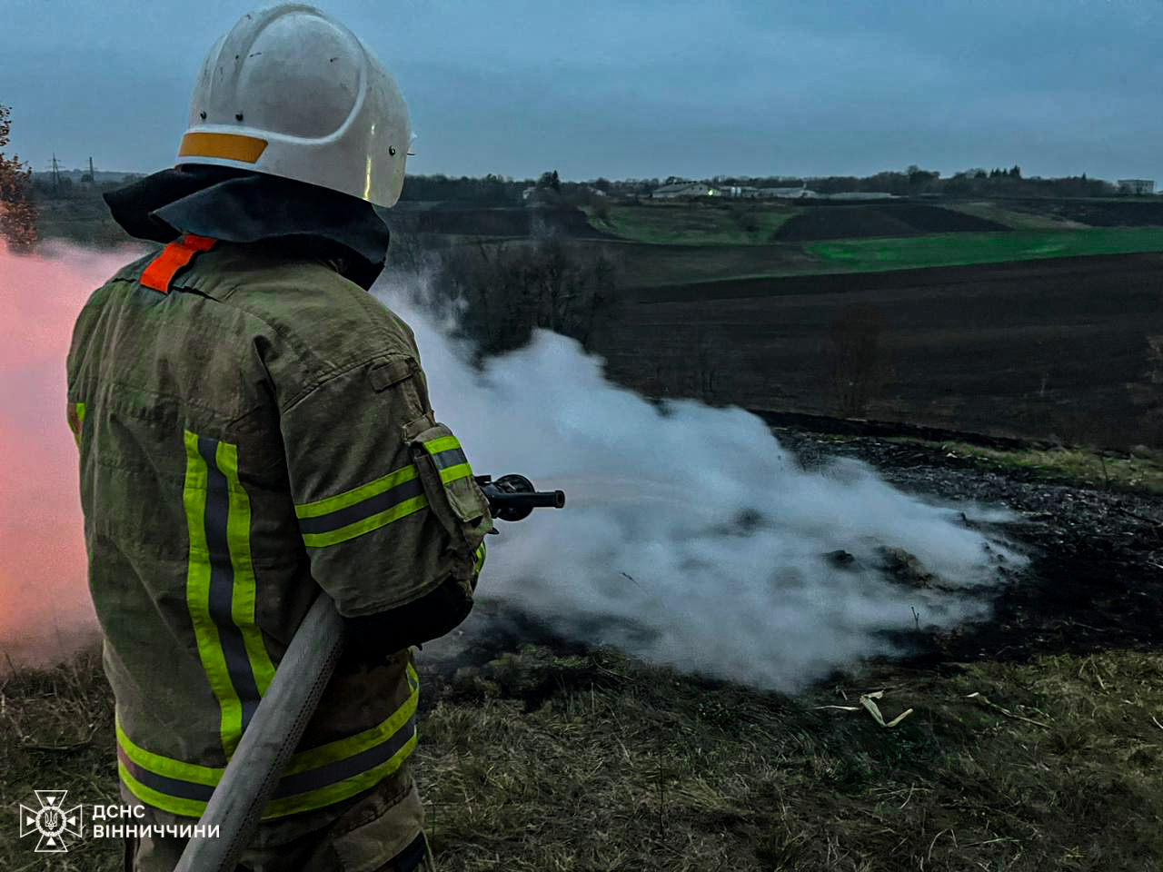 Новини Вінниці / 10 пожеж за добу: на Вінниччині горіла вантажівка та приватні будинки