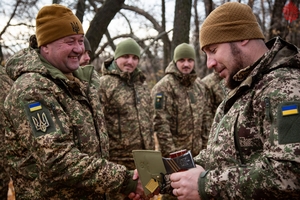 Новини Вінниці / Сержантів «Червоної Калини» привітали зі святом, вручили нагороди та цінні подарунки