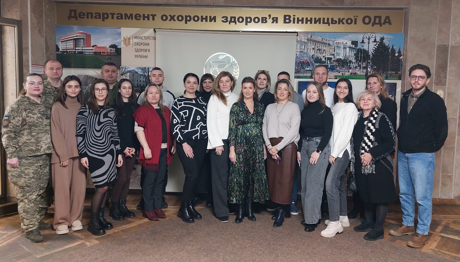 Студенти в департаменті.