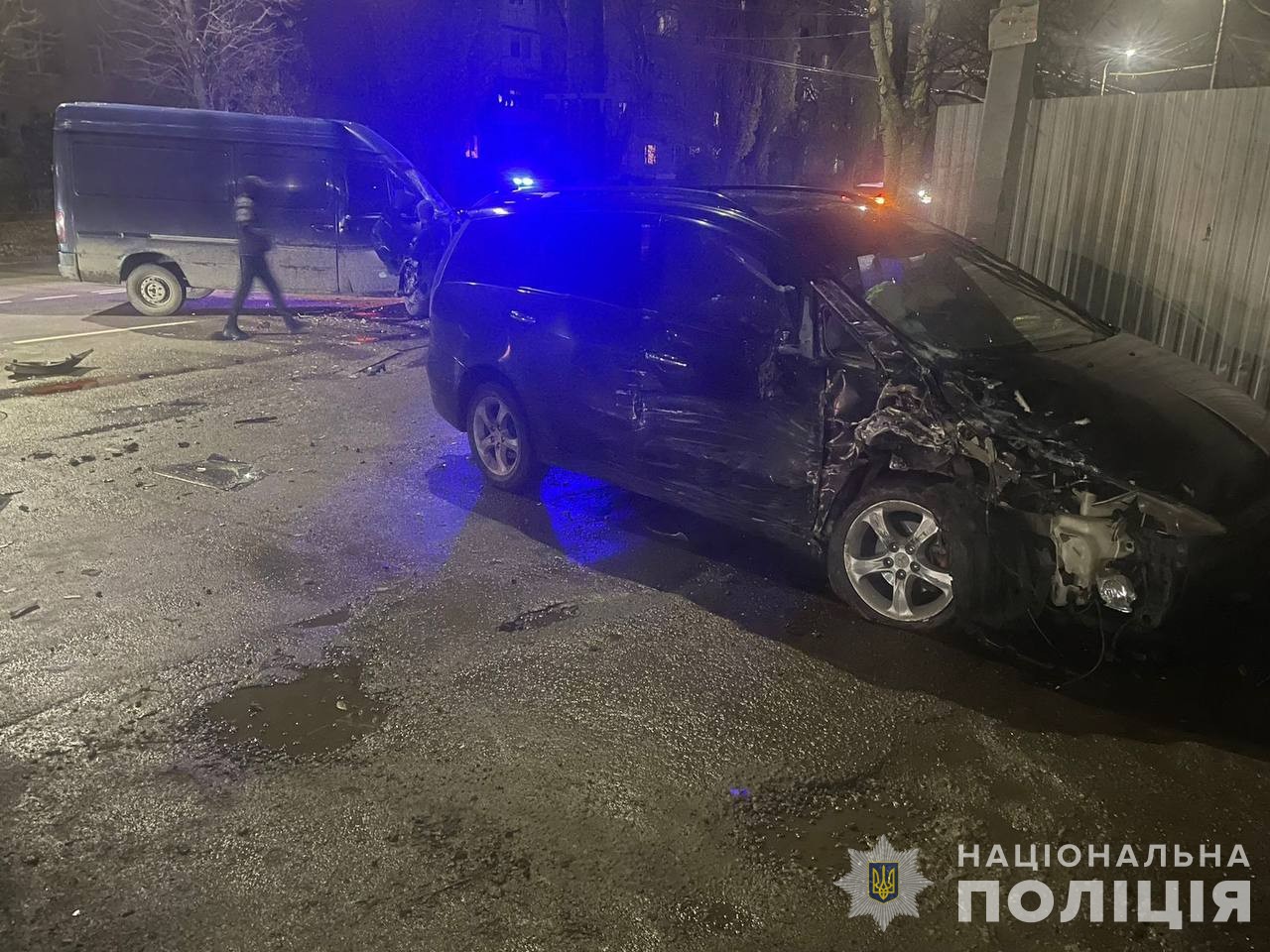 Новини Вінниці / У Вінниці на Київській зіткнулися Mitsubishi та Volkswagen: є постраждалі 