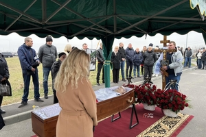 Новости Винницы и области / У Вінниці попрощалися з В'ячеславом Узелковим (ФОТО) / Інформаційний портал На Париже Новини Вінниці / У Вінниці попрощалися з В'ячеславом Узелковим (ФОТО)