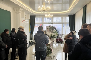 Новости Винницы и области / У Вінниці попрощалися з В'ячеславом Узелковим (ФОТО) / Інформаційний портал На Париже Новини Вінниці / У Вінниці попрощалися з В'ячеславом Узелковим (ФОТО)