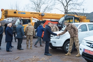 Новини Вінниці / Бійців ще одного з військових підрозділів підсилила Вінницька міська рада спільно з громадою 