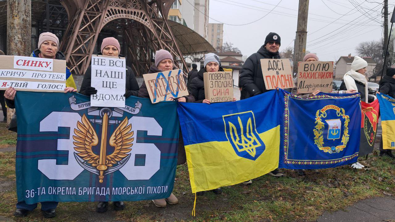 Новини Вінниці / "Не мовчи, полон вбиває": у Вінниці відбулася акція на підтримку військовополонених