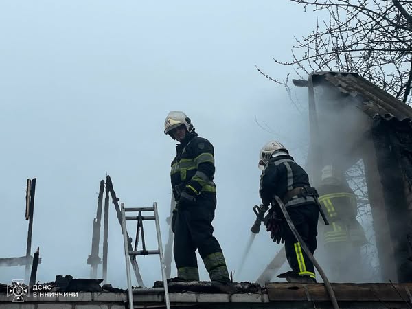 Постраждав під час пожежі.