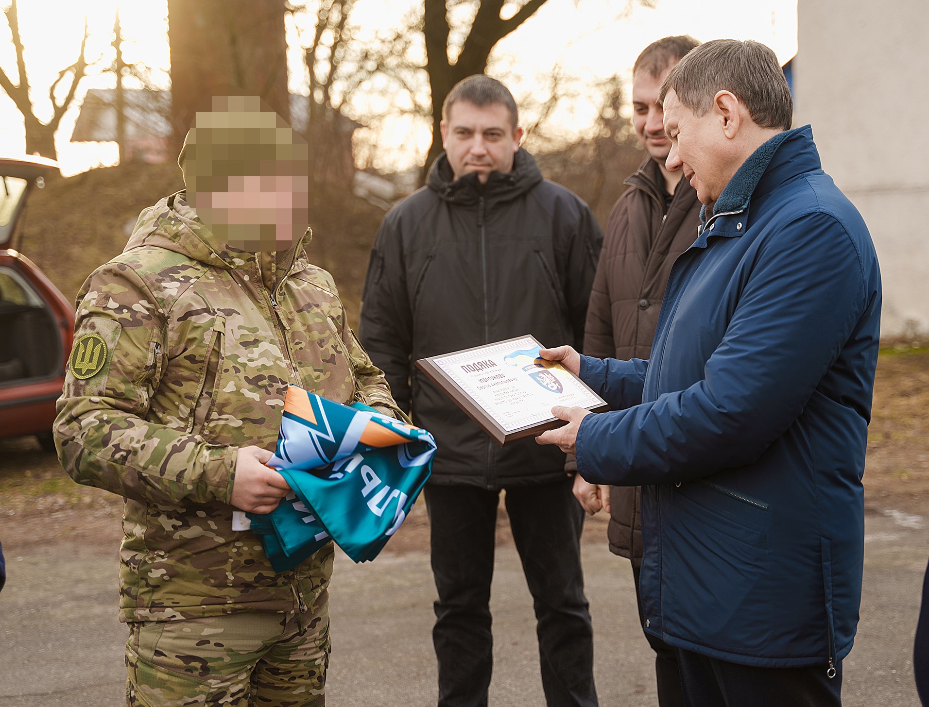 Новини Вінниці / Вінницька громада передала трьом військовим формуванням три позашляховики