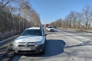 Новини Вінниці / На Вінниччині сталося дві ДТП, в яких травмувалися водії авто