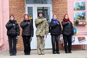 Новини Вінниці / У Бару відкрили меморіальну дошку загиблому герою Віктору Нанизнюку