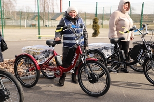 Новости Винницы и области / У Стрижавці соцпрацівники їздитимуть на триколісних електричних велосипедах / Інформаційний портал На Париже Новини Вінниці / У Стрижавці соцпрацівники їздитимуть на триколісних електричних велосипедах