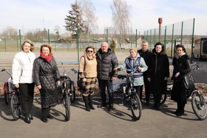 Новости Винницы и области / У Стрижавці соцпрацівники їздитимуть на триколісних електричних велосипедах / Інформаційний портал На Париже Новини Вінниці / У Стрижавці соцпрацівники їздитимуть на триколісних електричних велосипедах