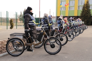 Новости Винницы и области / У Стрижавці соцпрацівники їздитимуть на триколісних електричних велосипедах / Інформаційний портал На Париже Новини Вінниці / У Стрижавці соцпрацівники їздитимуть на триколісних електричних велосипедах