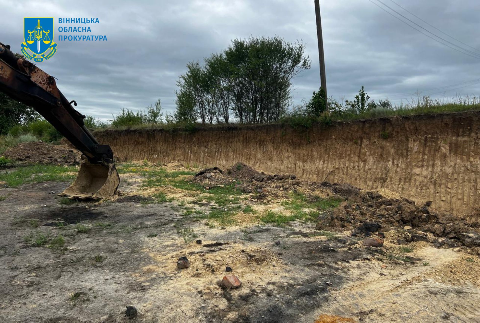 Новини Вінниці / 1,3 млн грн – у держбюджет і 1,6 млн грн – на ЗСУ: у Гайсинському районі виявили два факти незаконного видобутку копалин