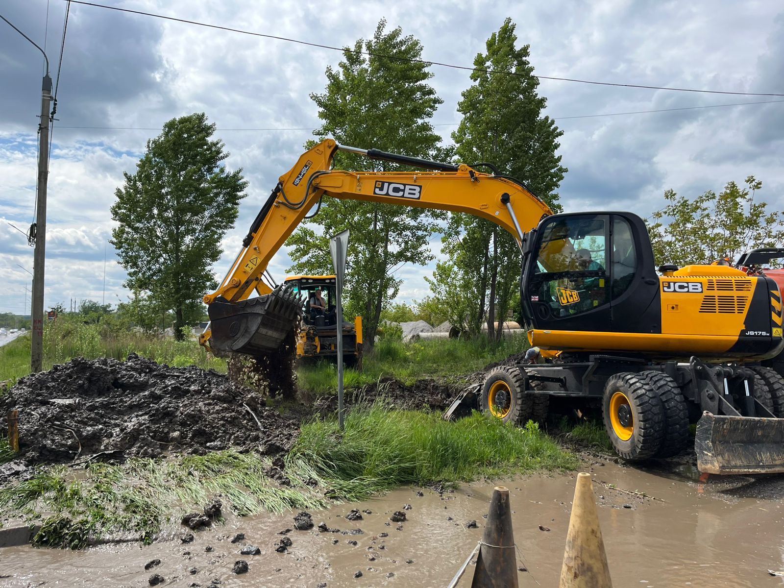 Новини Вінниці / На магістральному водогоні у Вінниці сталась аварія
