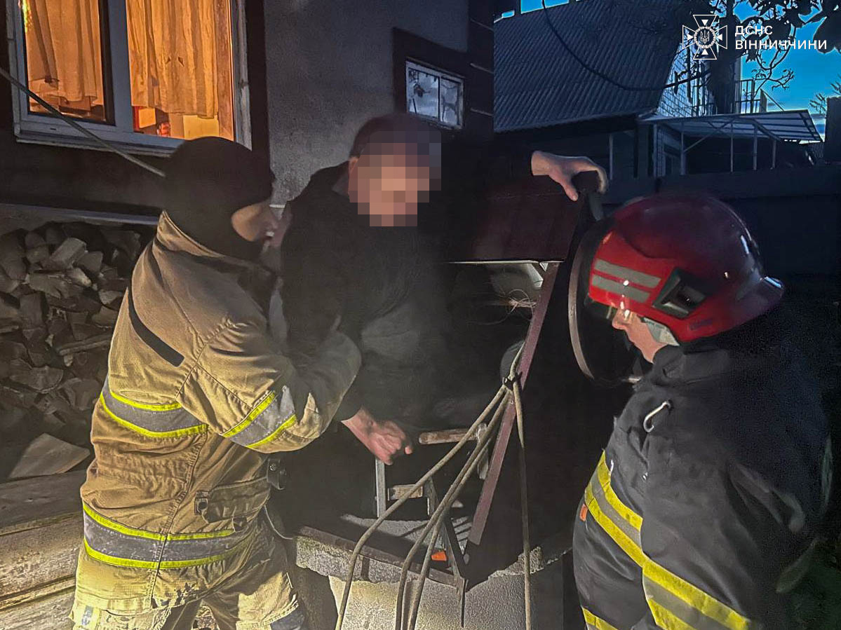 Новини Вінниці / На Вінниччині 48-річний чоловік ледь не загинув, впавши у колодязь