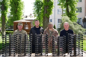 Новини Вінниці / На Вінниччині для воїнів військової частини А5049 передали дрони 