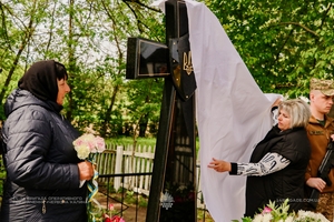 Новини Вінниці / На Вінниччині відкрили Алеї пам’яті на честь загиблих воїнів «Червоної Калини»