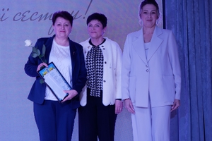 Новини Вінниці / На Вінниччині відзначили кращих медичних сестер і медбратів  