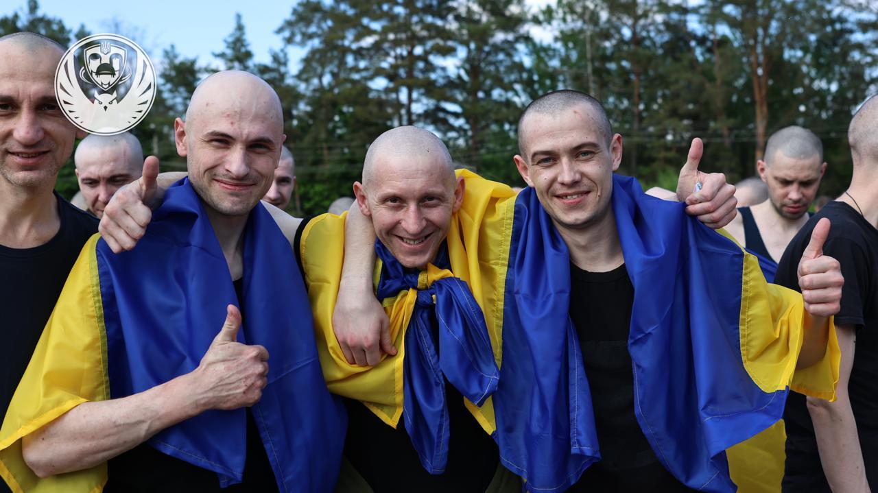 Новини Вінниці / Перша частина обміну «1000 на 1000»: Україна повернула з Росії 390 полонених
