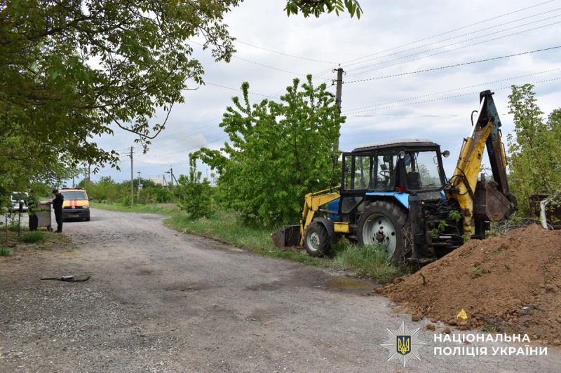 Новини Вінниці / У Гайсинському районі чоловік підпалив екскаватор через відключення газу 