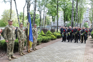 Новини Вінниці / У Вінниці у День пам’яті та перемоги над нацизмом вшанували пам’ять загиблих в Другій світовій війні