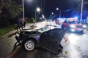 Новини Вінниці / Від удару автомобіль розірвало навпіл: подробиці страшної ДТП на Тяжилові, у якій загинув 22-річний вінничанин