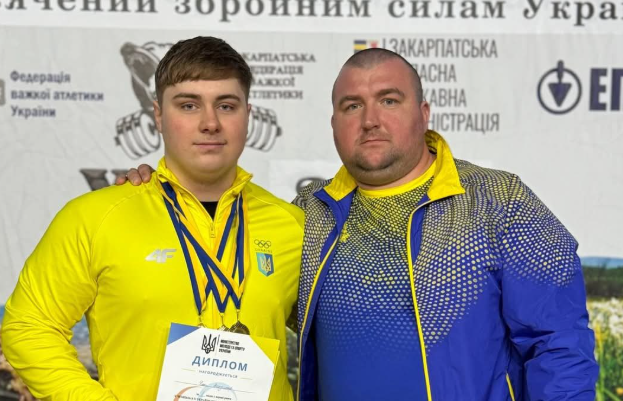 Новини Вінниці / Володимир Чмих з Турбівщини став бронзовим призером Чемпіонату світу з важкої атлетики 