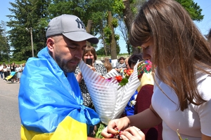 Новини Вінниці / 27 місяців полону: на Вінниччині  зустріли воїна Сергія Головенко 